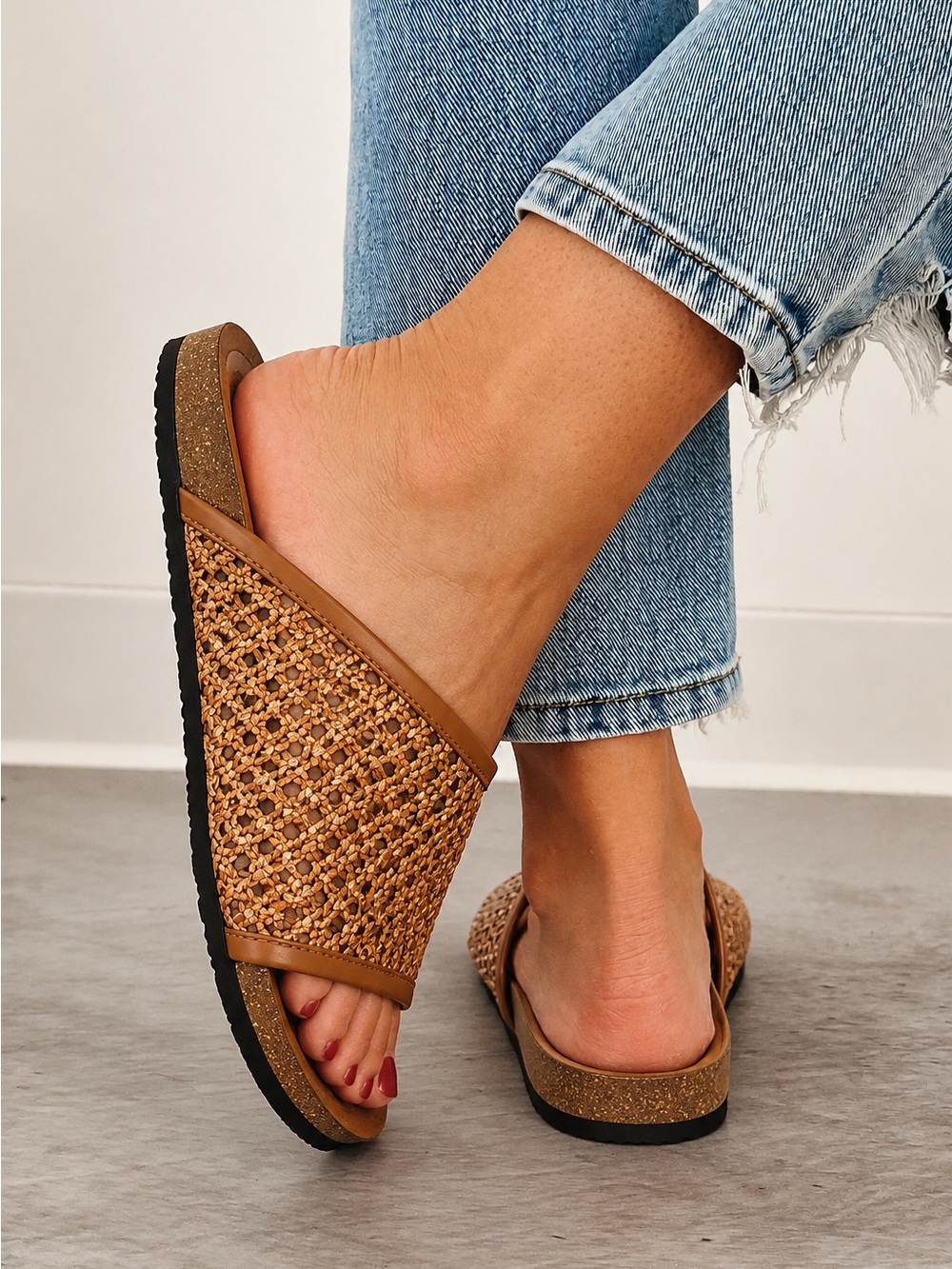Chestnut Woven Brown Sandals Slides 36 6
